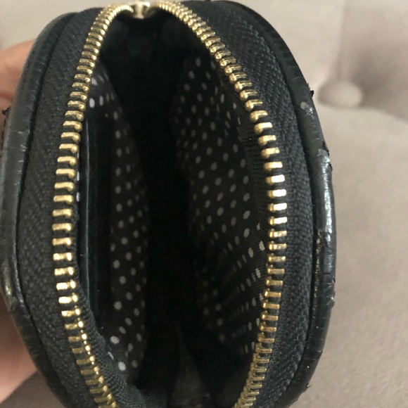 Coin pouch - Picture 3 of 3